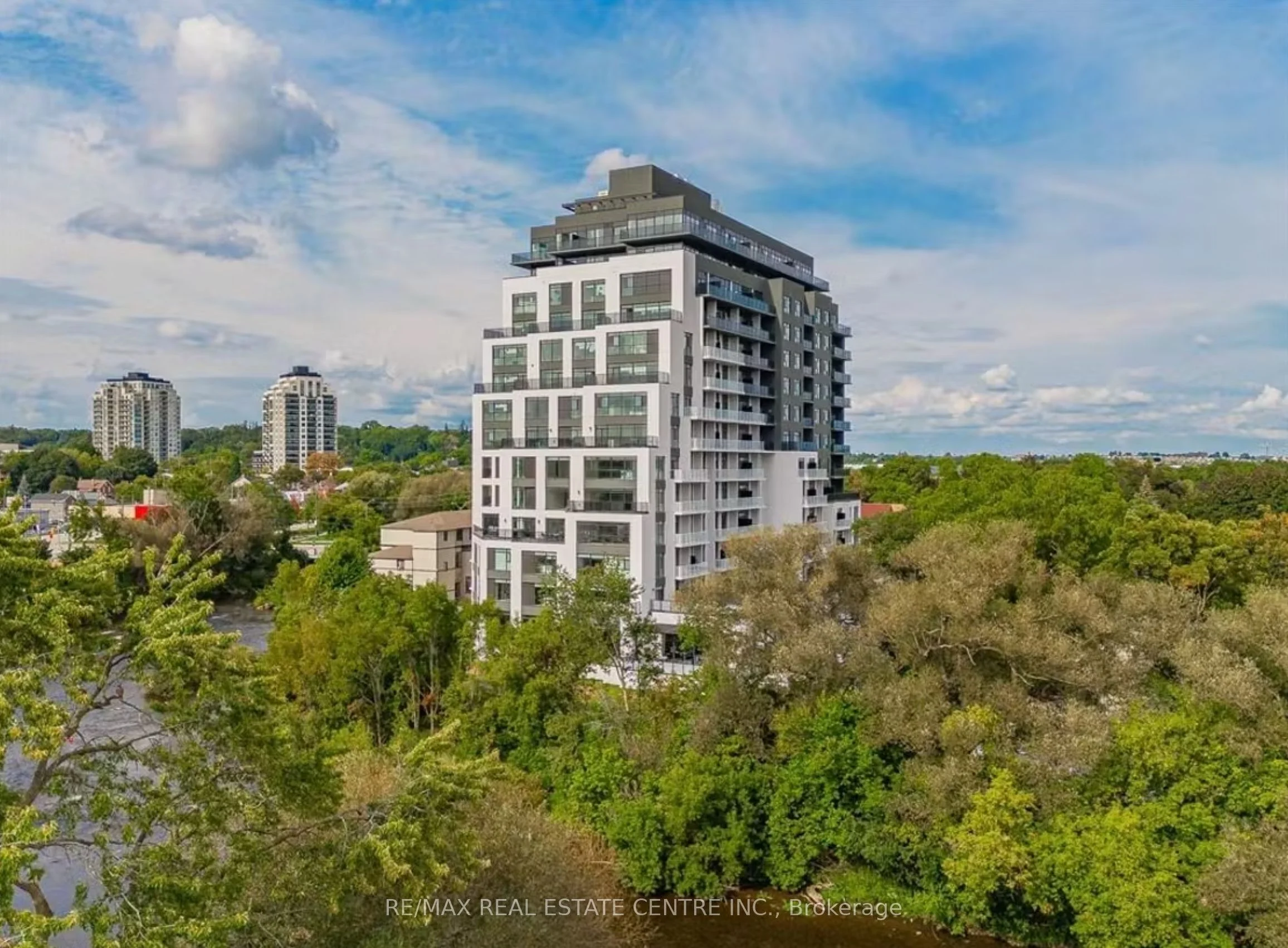 71 Wyndham Street S 602, Guelph, On N1e 5r3
