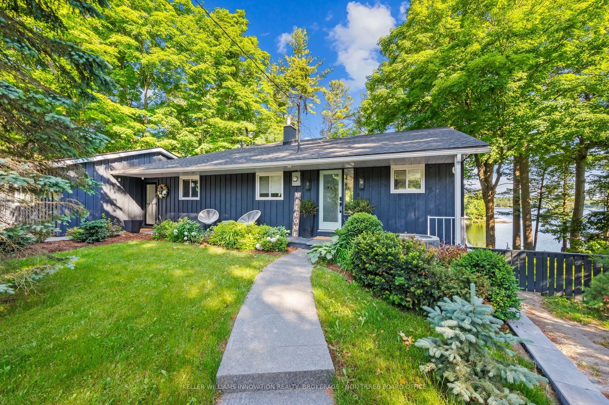 2872 Muskoka 118 Road W, Muskoka Lakes, On P0b 1j0