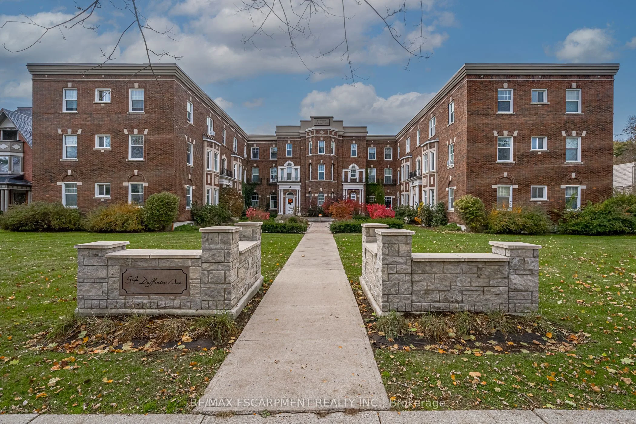54 Dufferin Avenue 22, Brantford, ON N3T 4P5