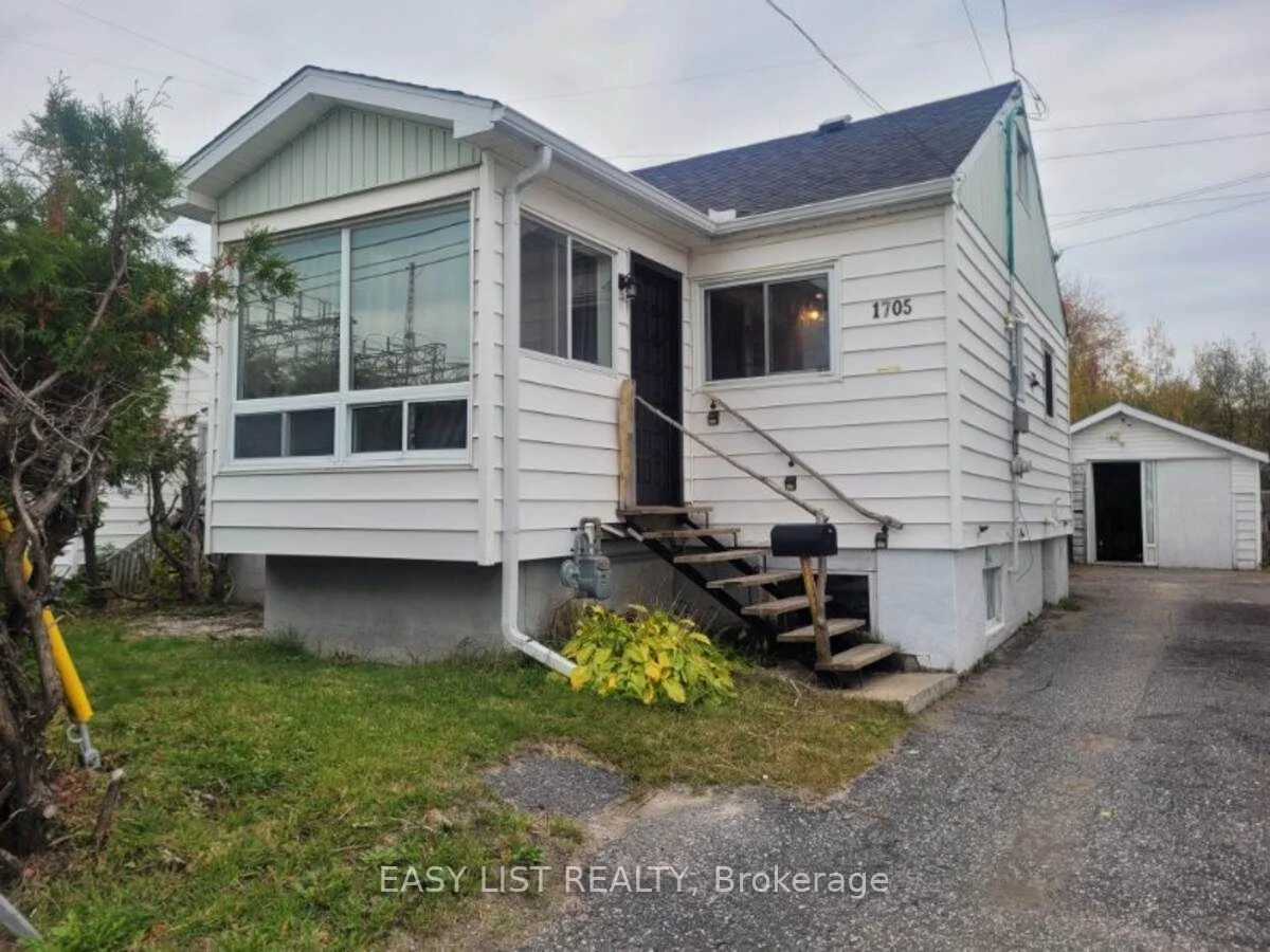 1705 McKeown Avenue, North Bay, ON P1B 7N2