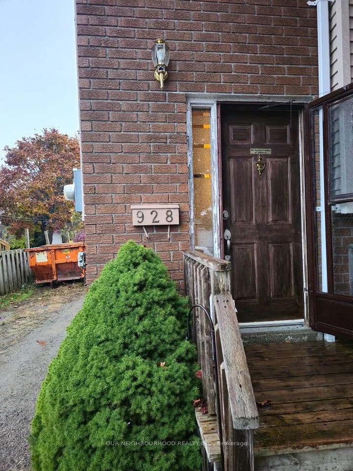 928 Westwood Crescent, Cobourg, ON K9A 5B6