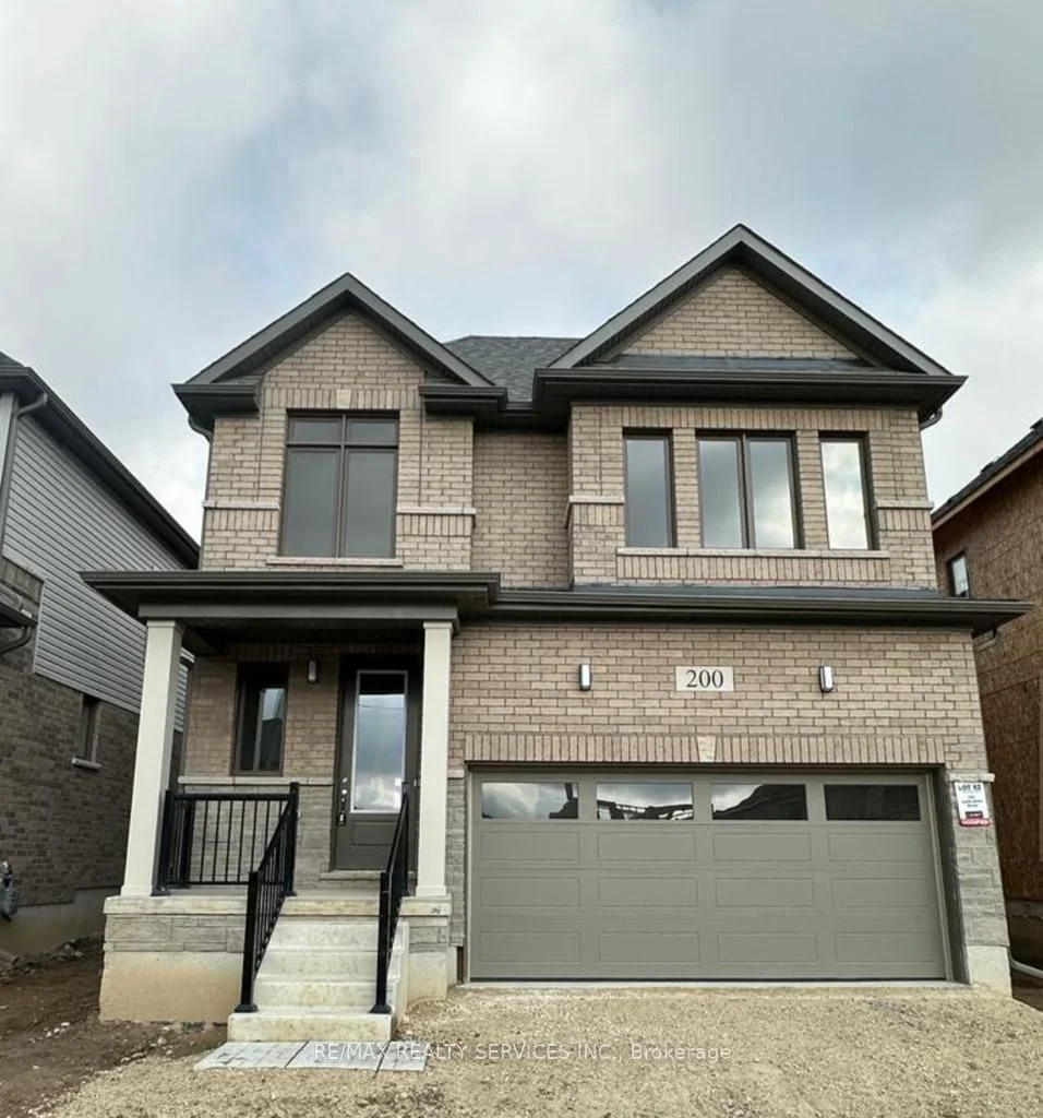 200 Leslie Davis Street, North Dumfries, On N0b 1e0