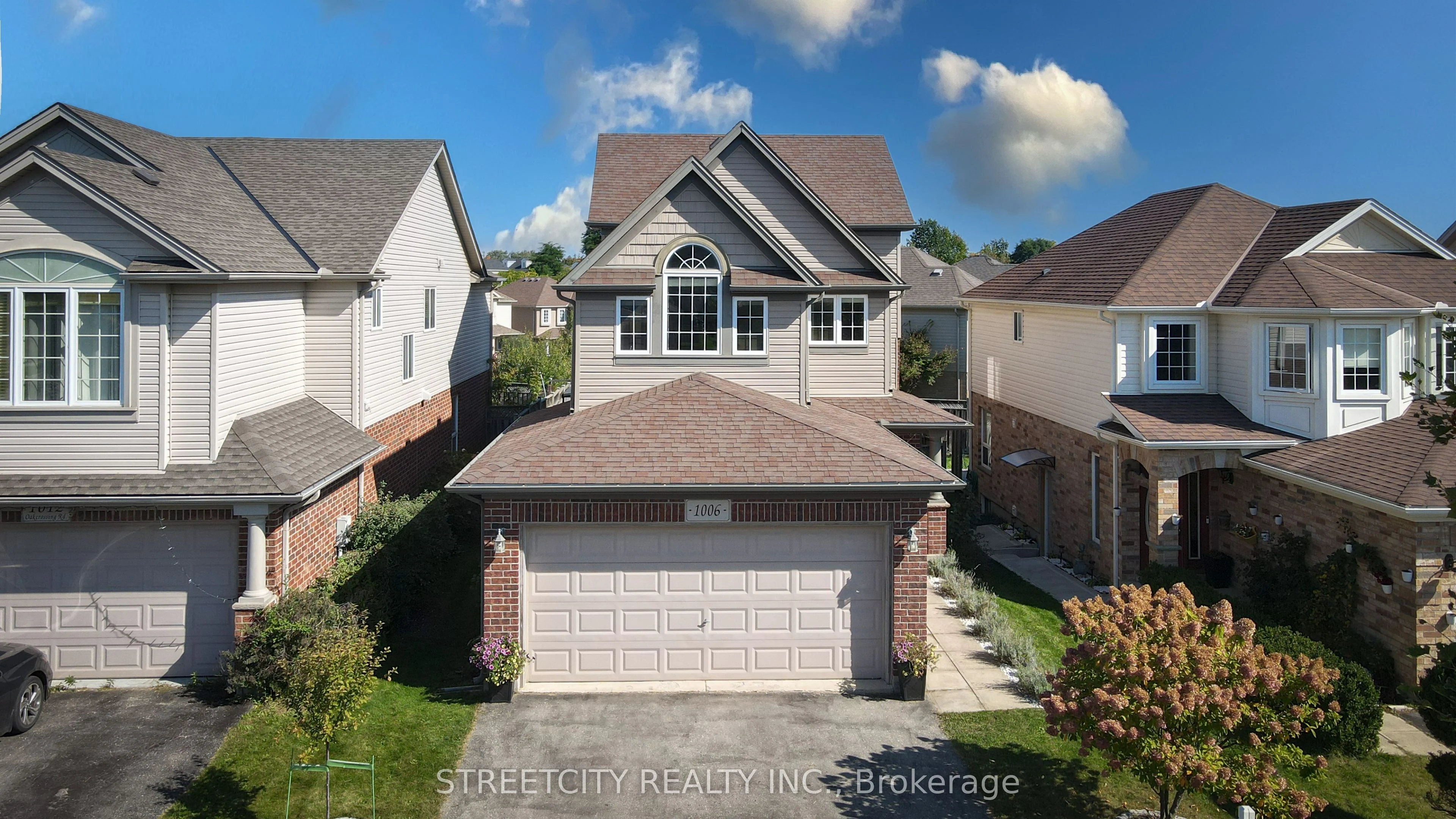 1006 OAKCROSSING Road, London North, ON N6H 0A8