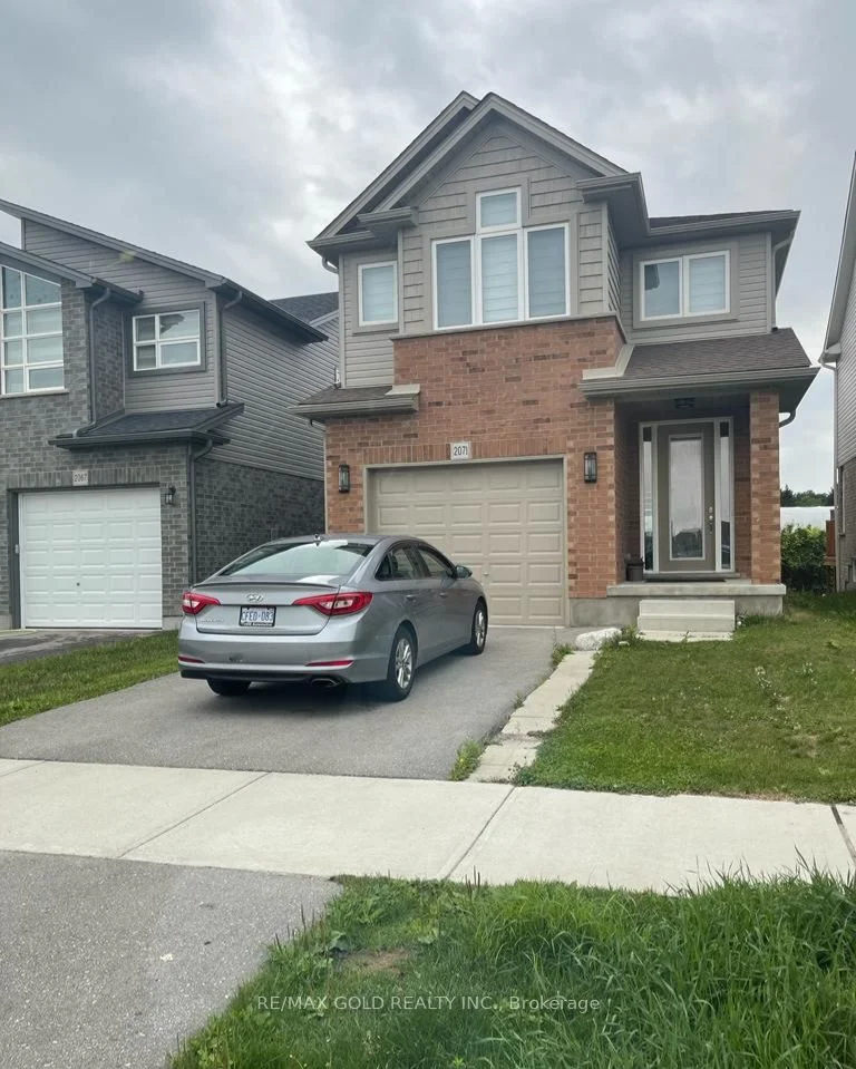 2071 CEDARPARK Drive, London North, ON N5X 0N2