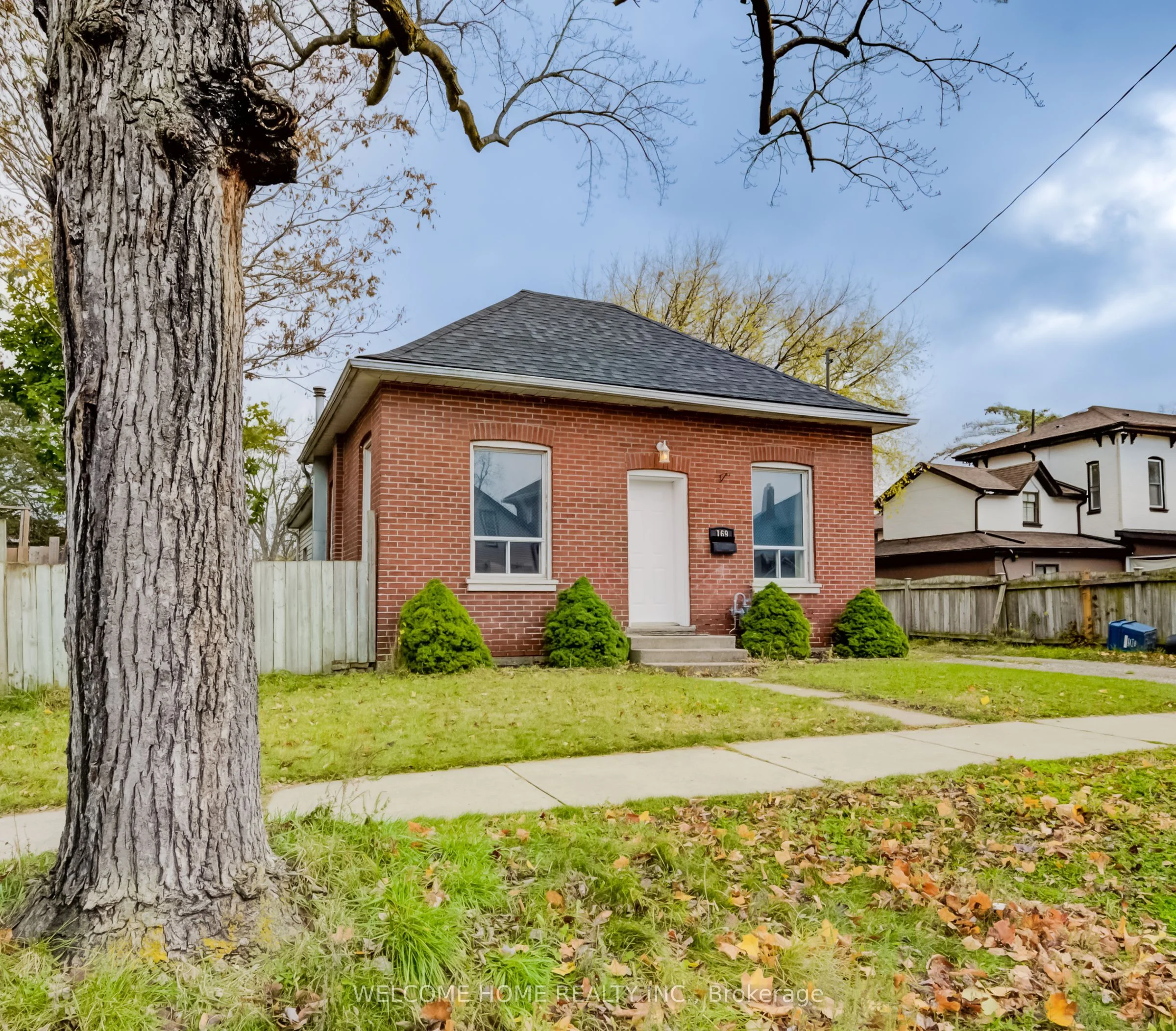 169 Brock Street W, Brantford, ON N3S 5W3