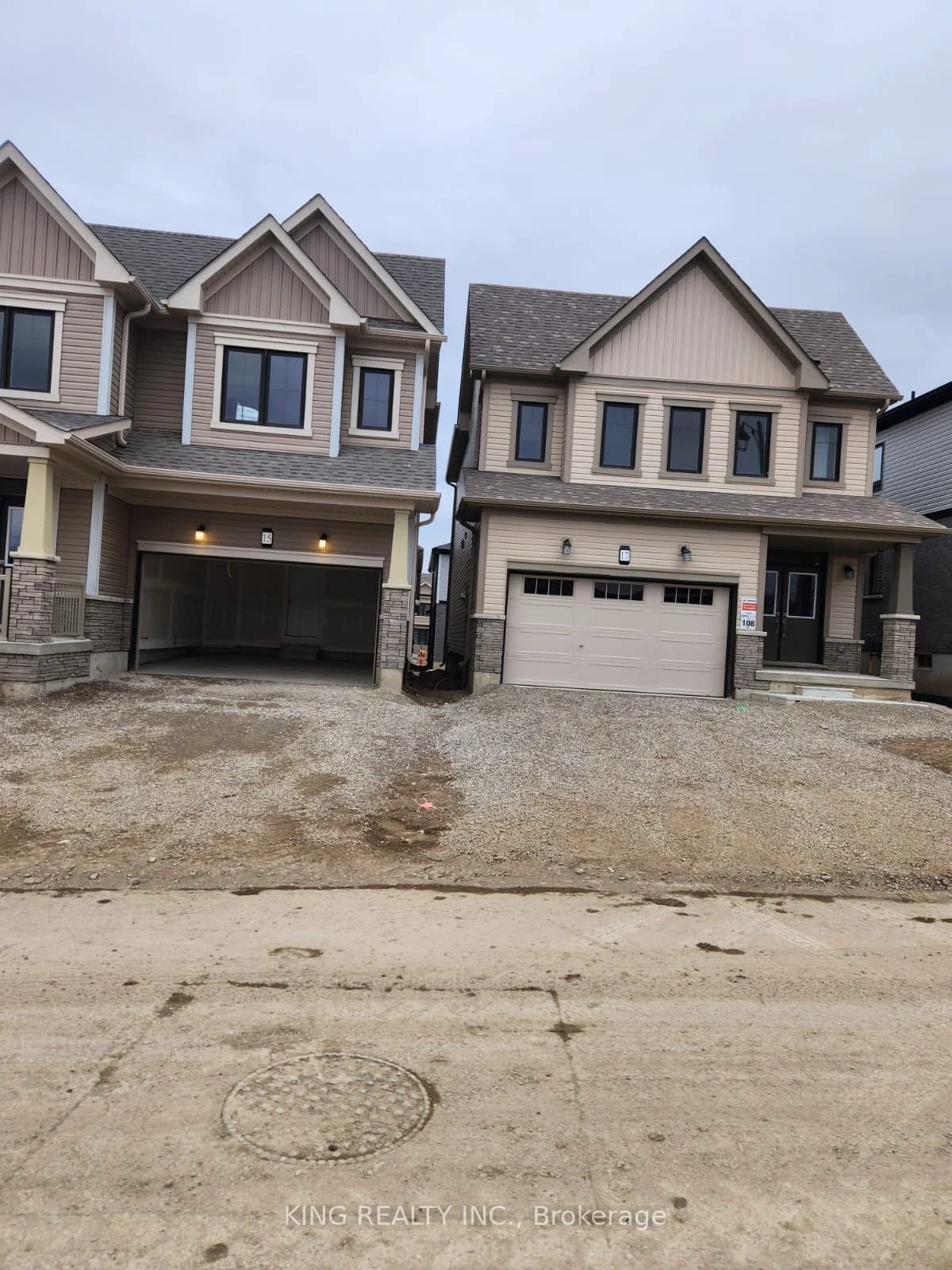 17 Wintergreen Crescent, Haldimand, On N2w 2g9
