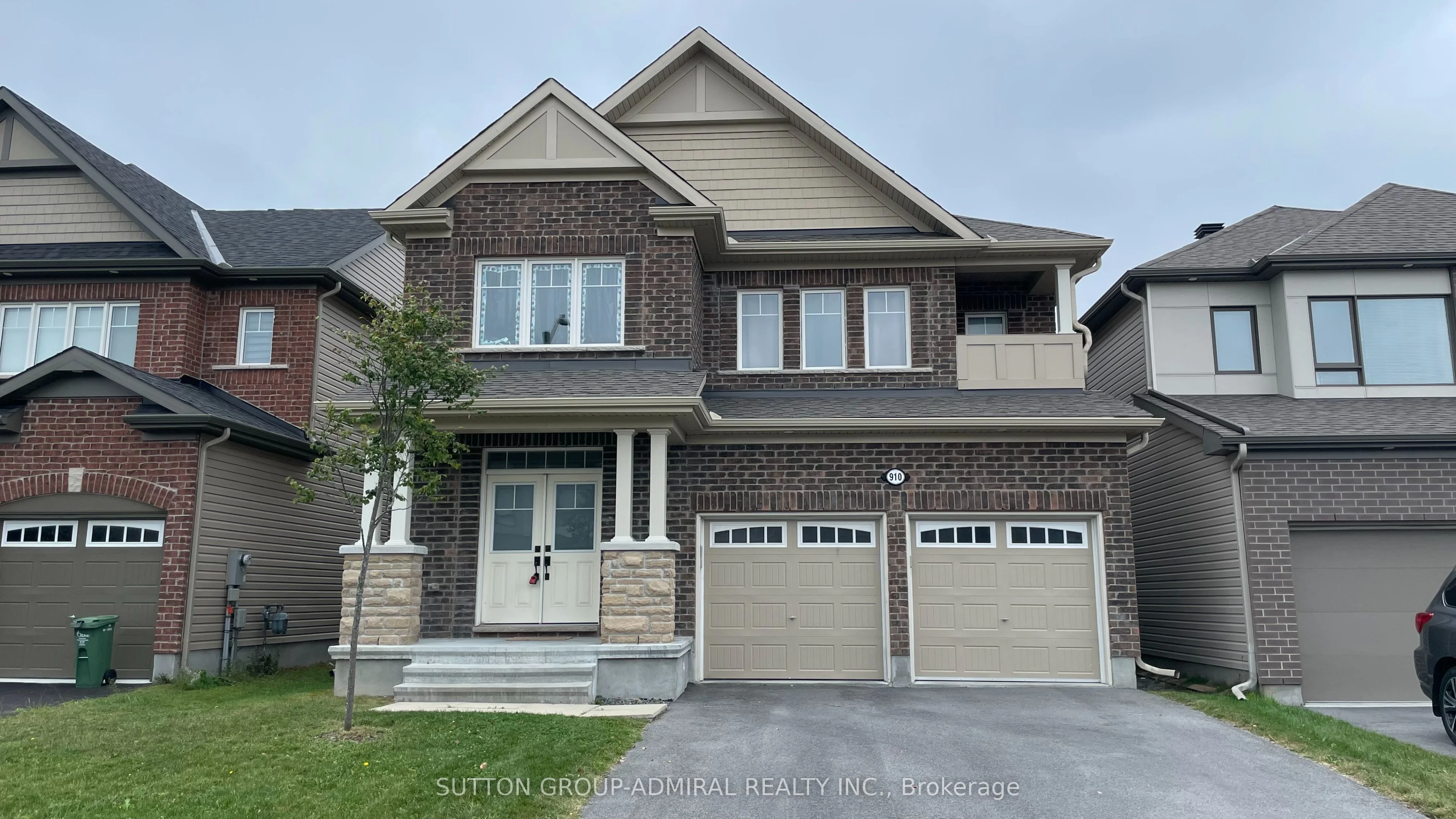 910 Pedigree Street, Stittsville - Munster - Richmond, ON K2S 0Y6