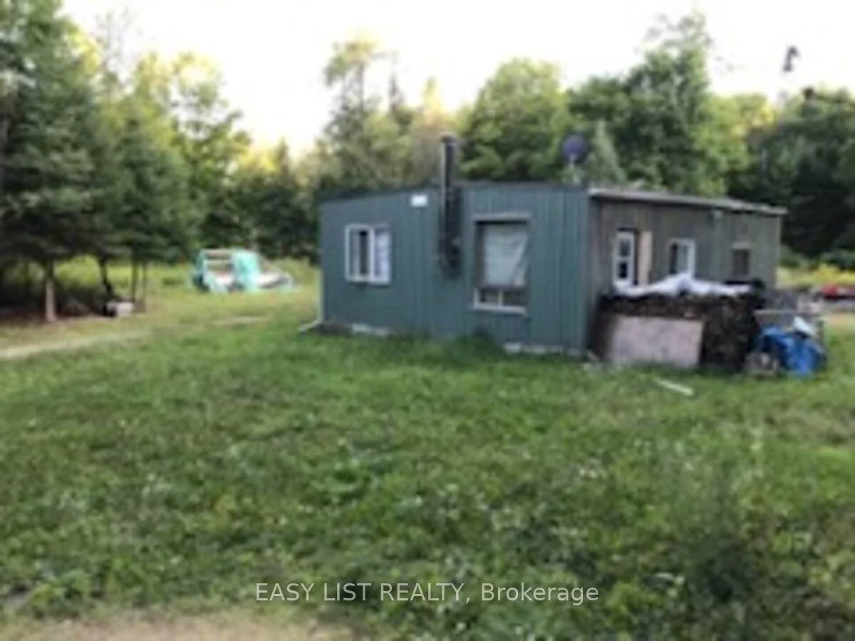 1025 Glamorgan Road, Highlands East, ON K0M 1R0