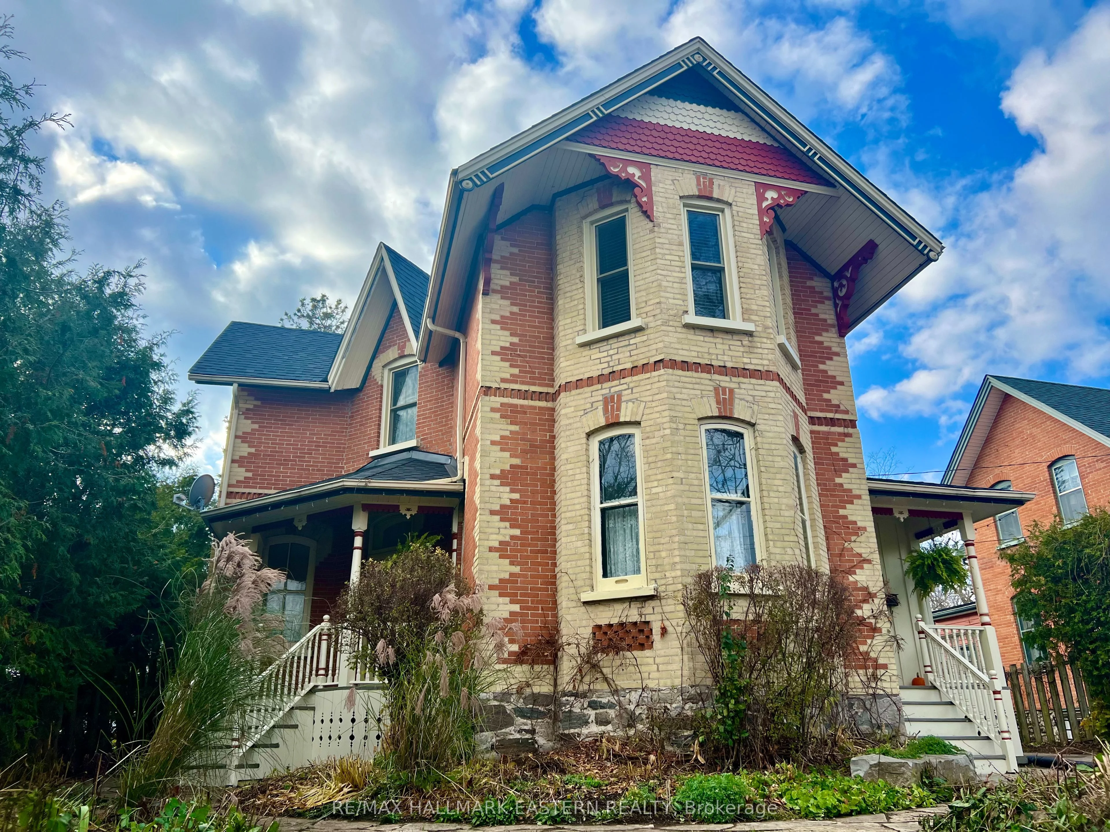 41 Victoria Avenue N, Kawartha Lakes, ON K9V 4E8