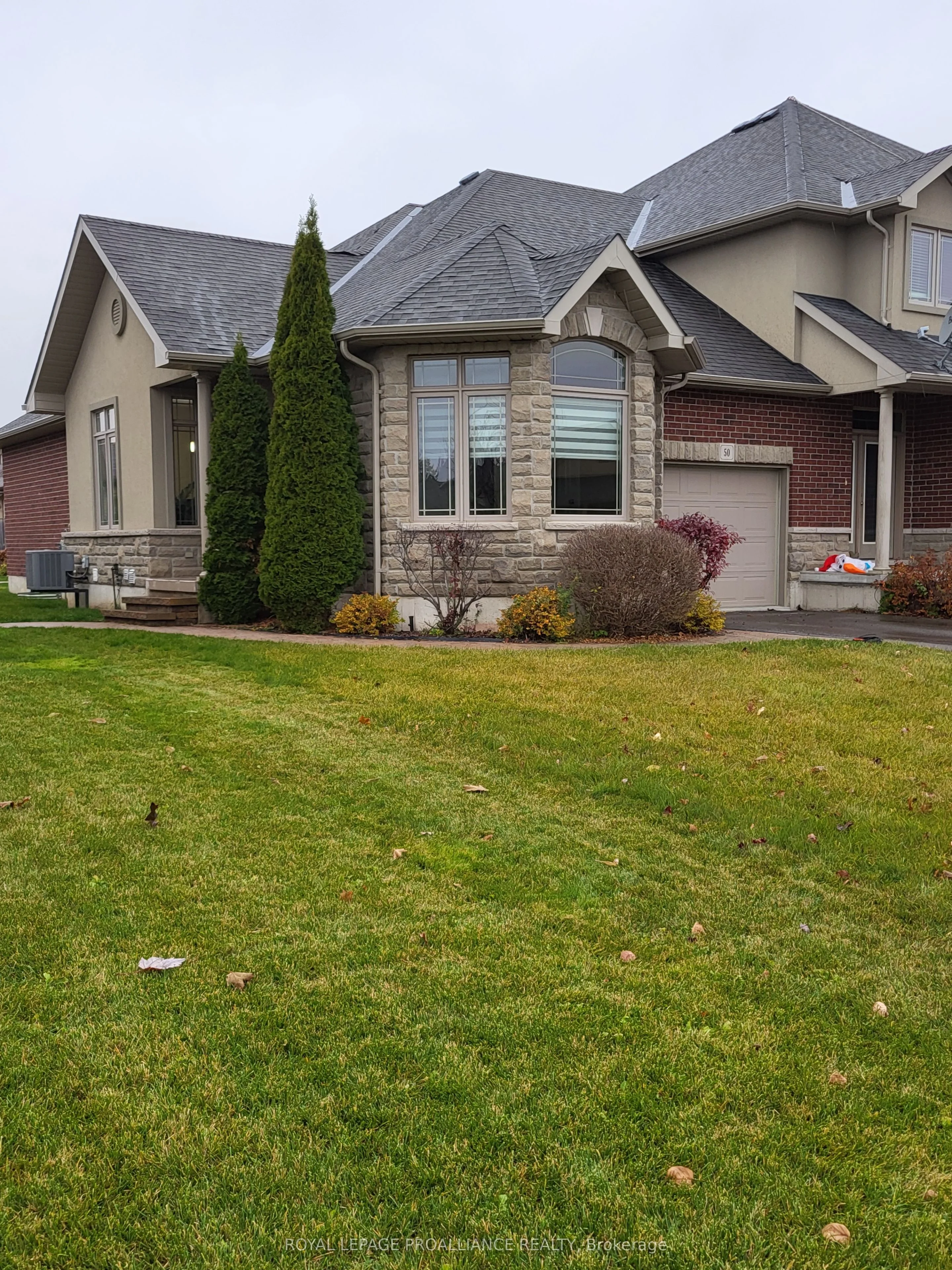 50 Hanover Court, Belleville, On K8n 0b1