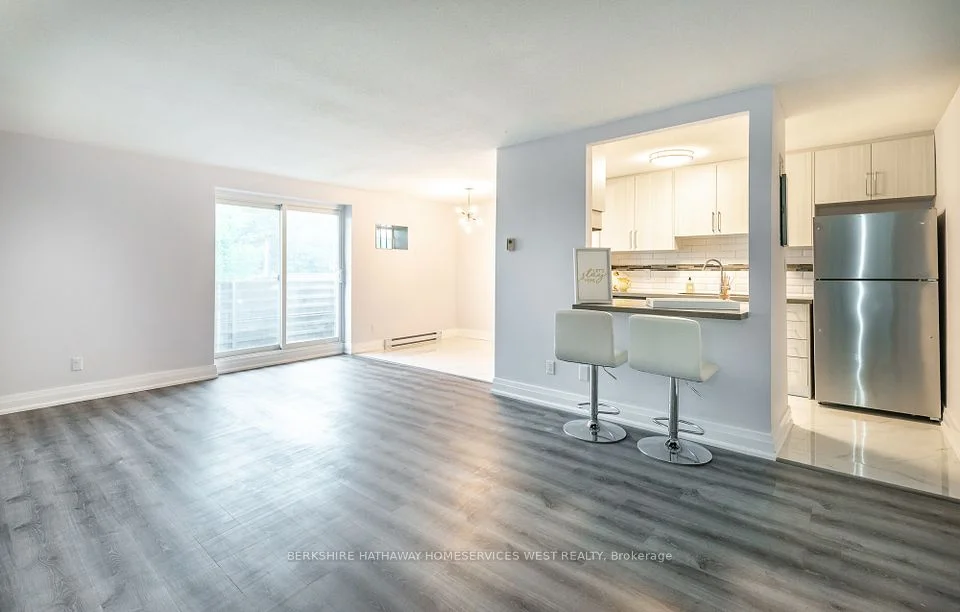 529 ELM Street 14, Port Colborne, ON L3K 5W6