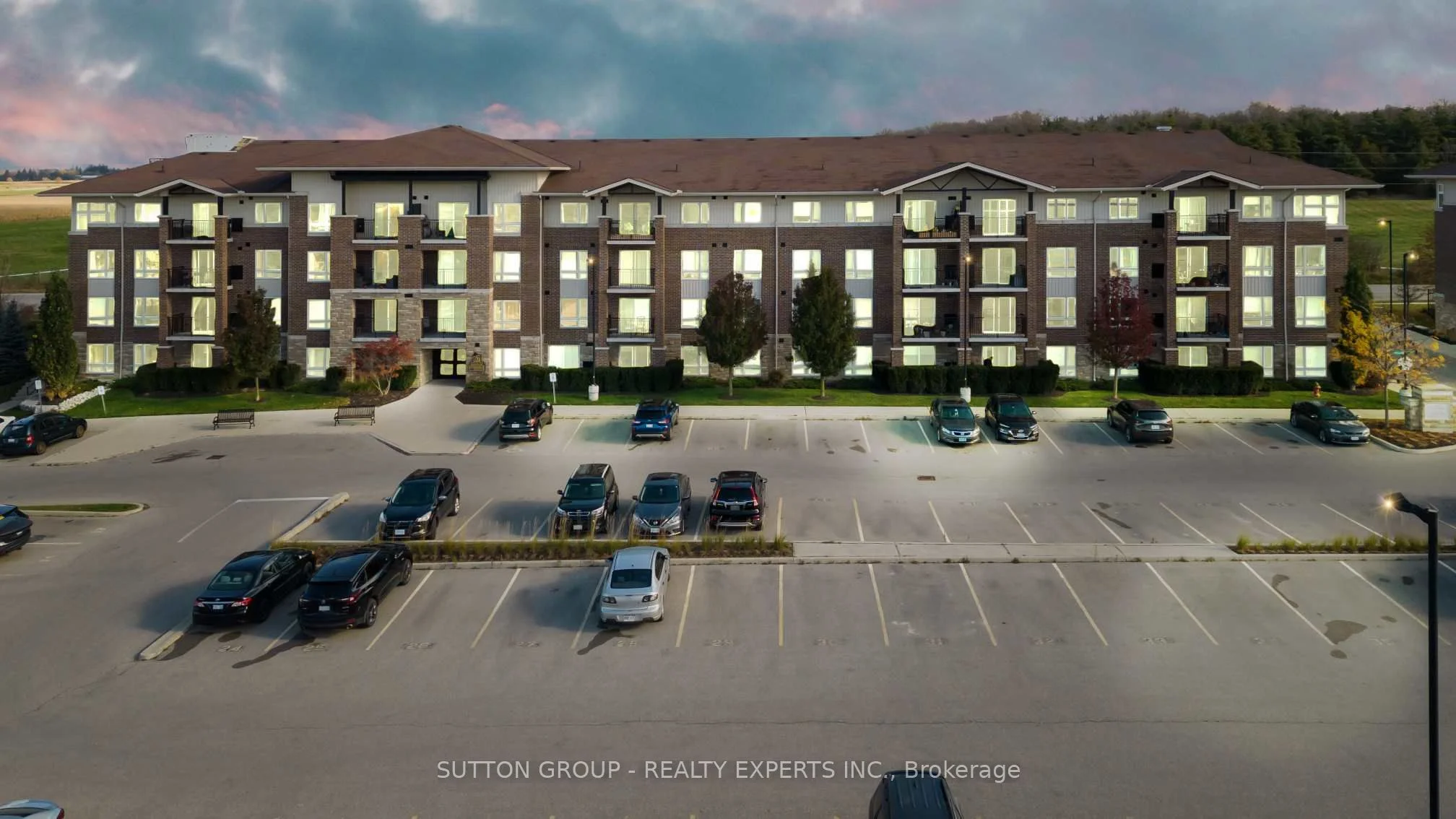 67 Kingsbury Square E 209, Guelph, On N1l 0l3
