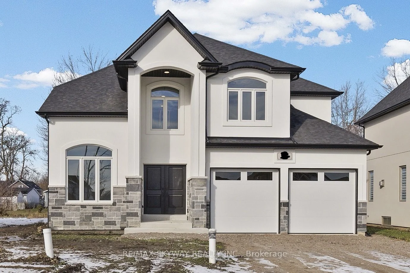 63 Redwood Drive, Kingsville, On N0r 1b0