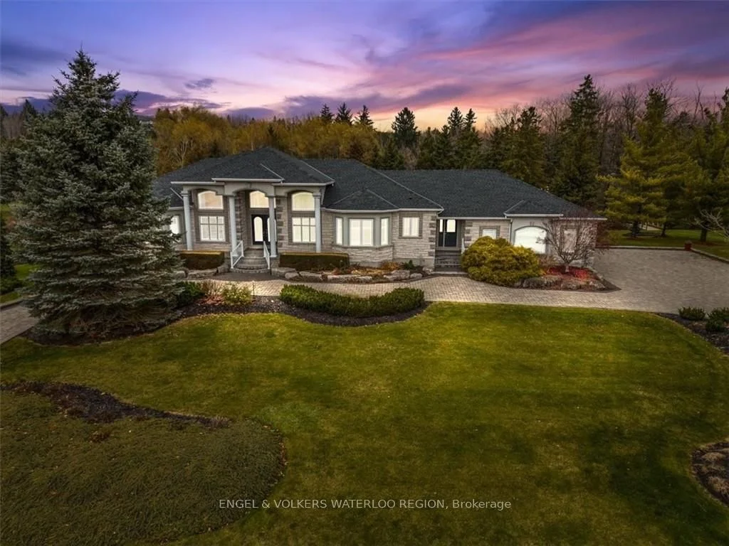 1194 Hunt Club Road, Cambridge, ON N3E 1A1