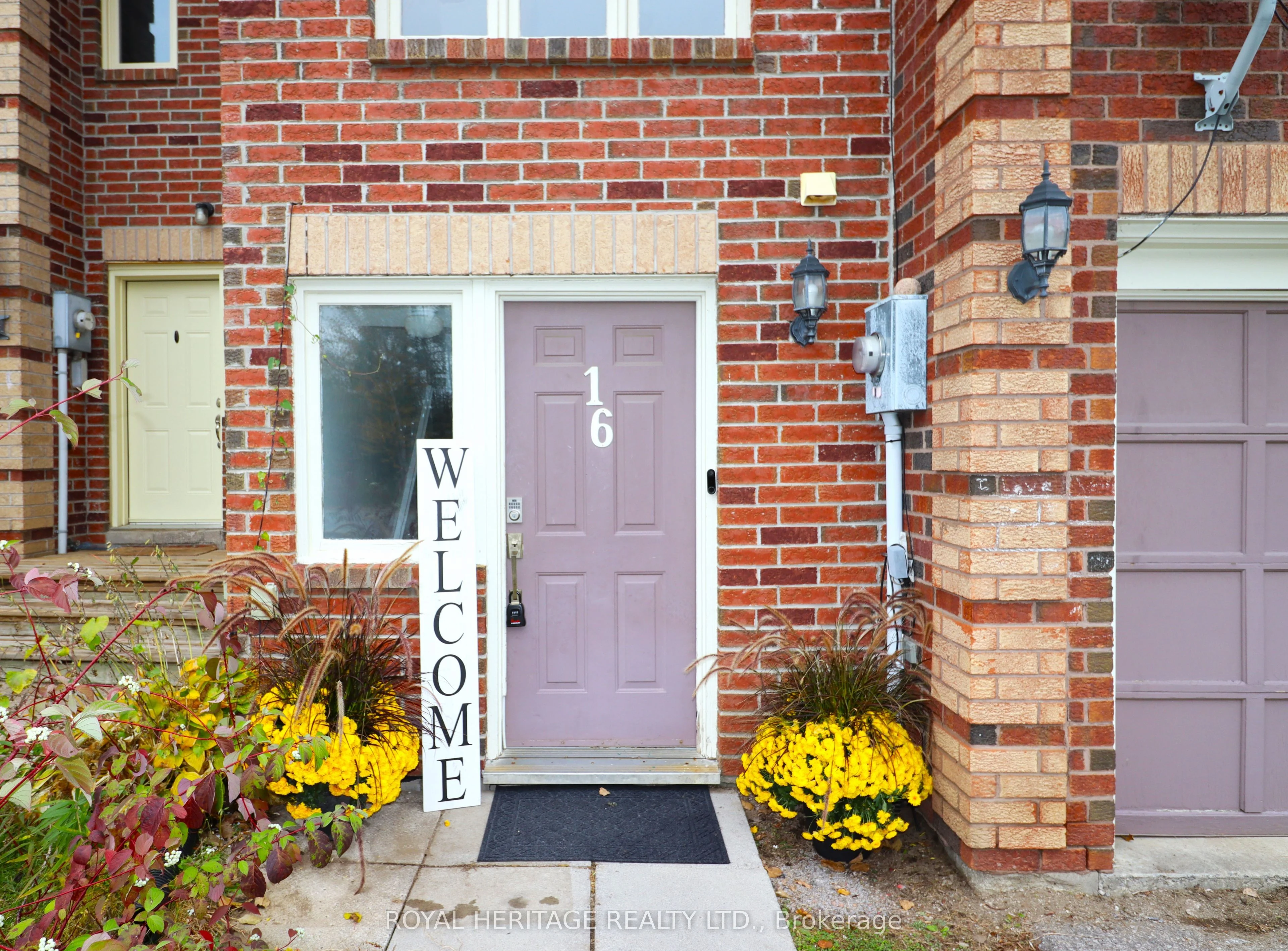 16 Parkside Street, Minden Hills, ON K0M 2K0