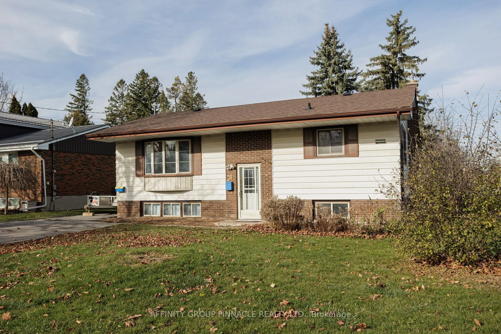 8 Pottinger Street, Kawartha Lakes, On K9v 3x3