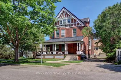 46 East Avenue E, Brantford, On N3s 3l3