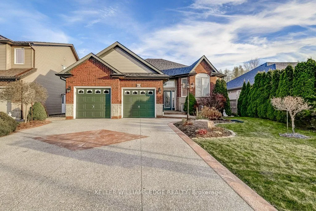 83 Oakdale Boulevard N, West Lincoln, On L0r 2a0