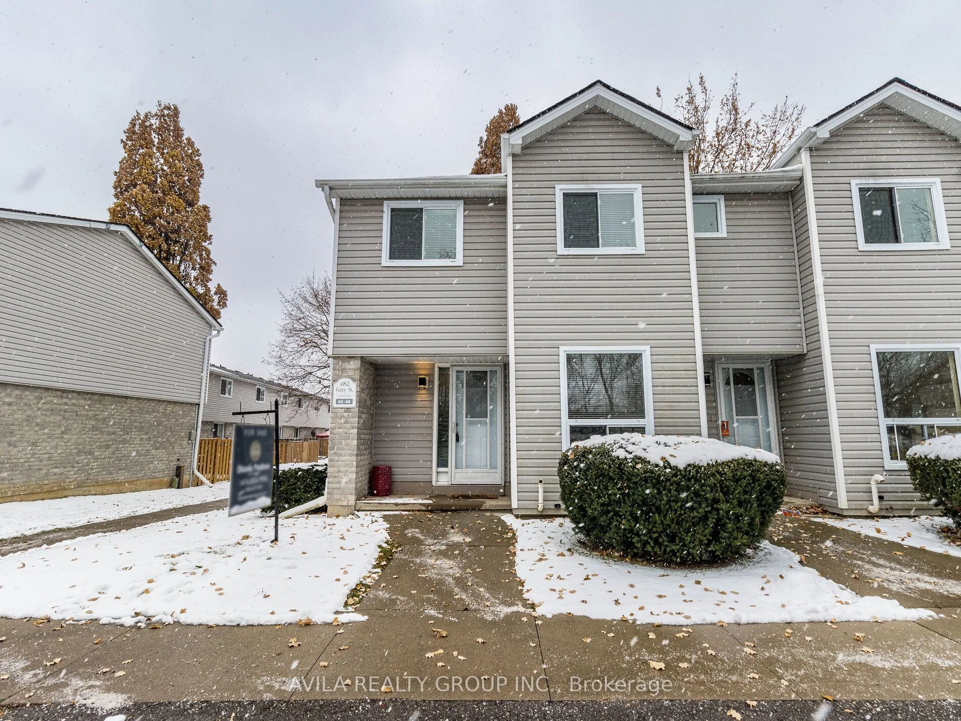482 Grey Street 45, Brantford, ON N3S 7S6