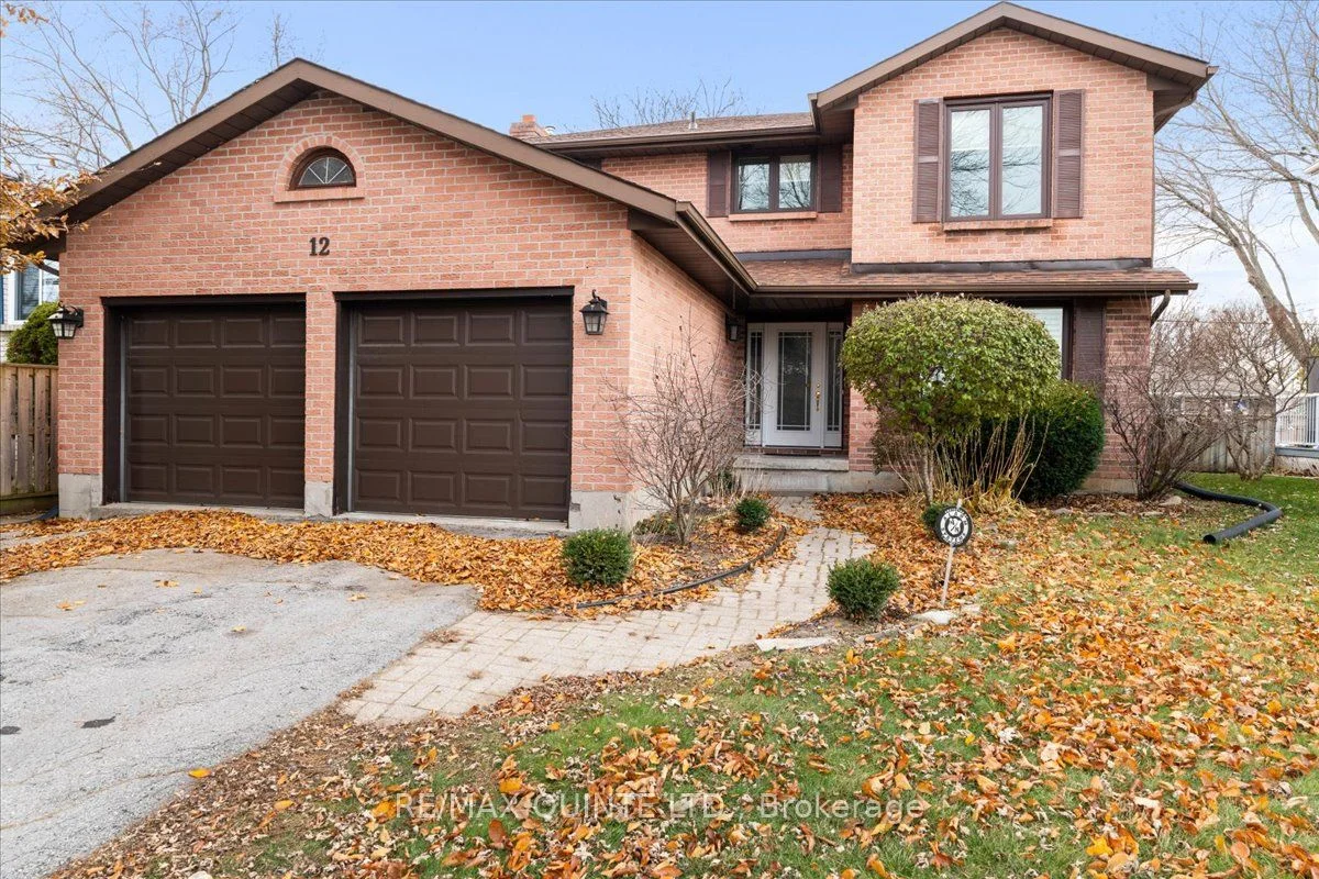 12 Brimley Court W, Belleville, ON K8N 5L5