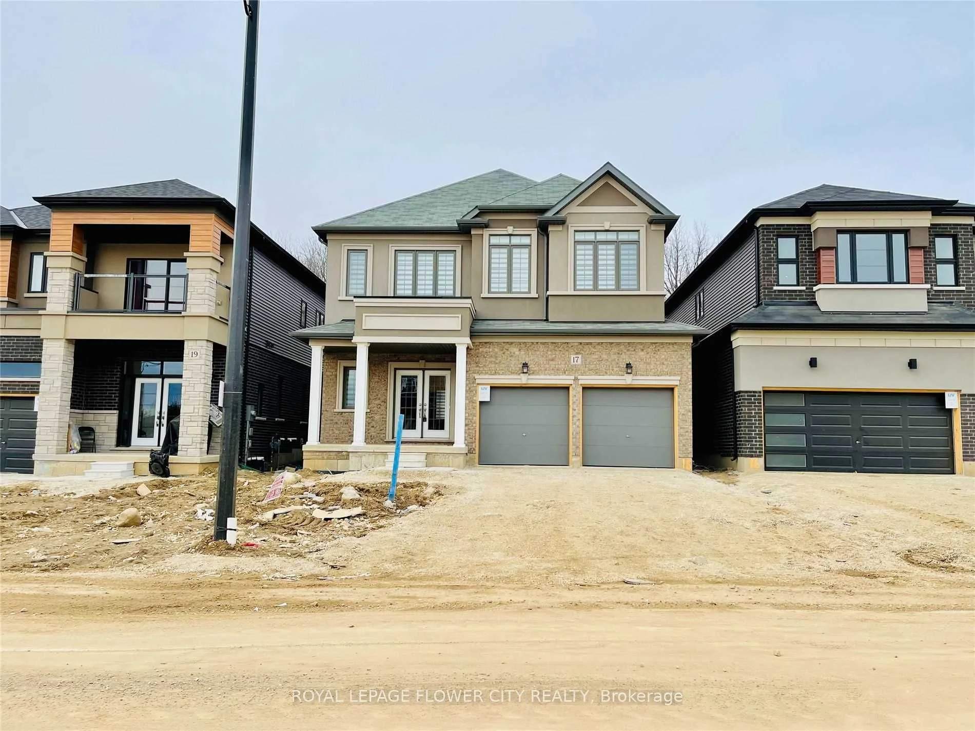 17 Macklin Street, Brantford, ON N3V 0B1