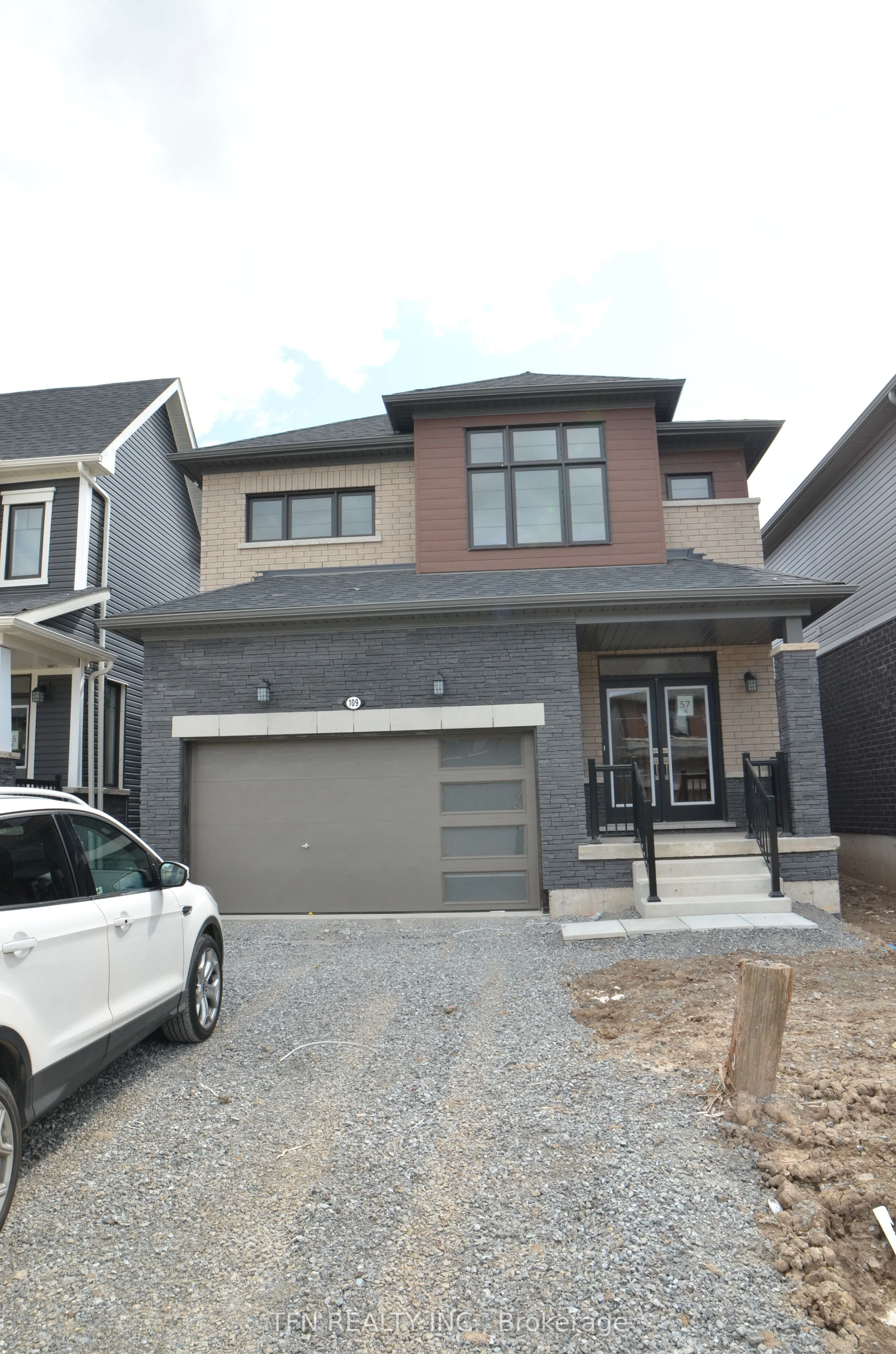 109 Sunflower Crescent, Thorold, On L3b 0l1