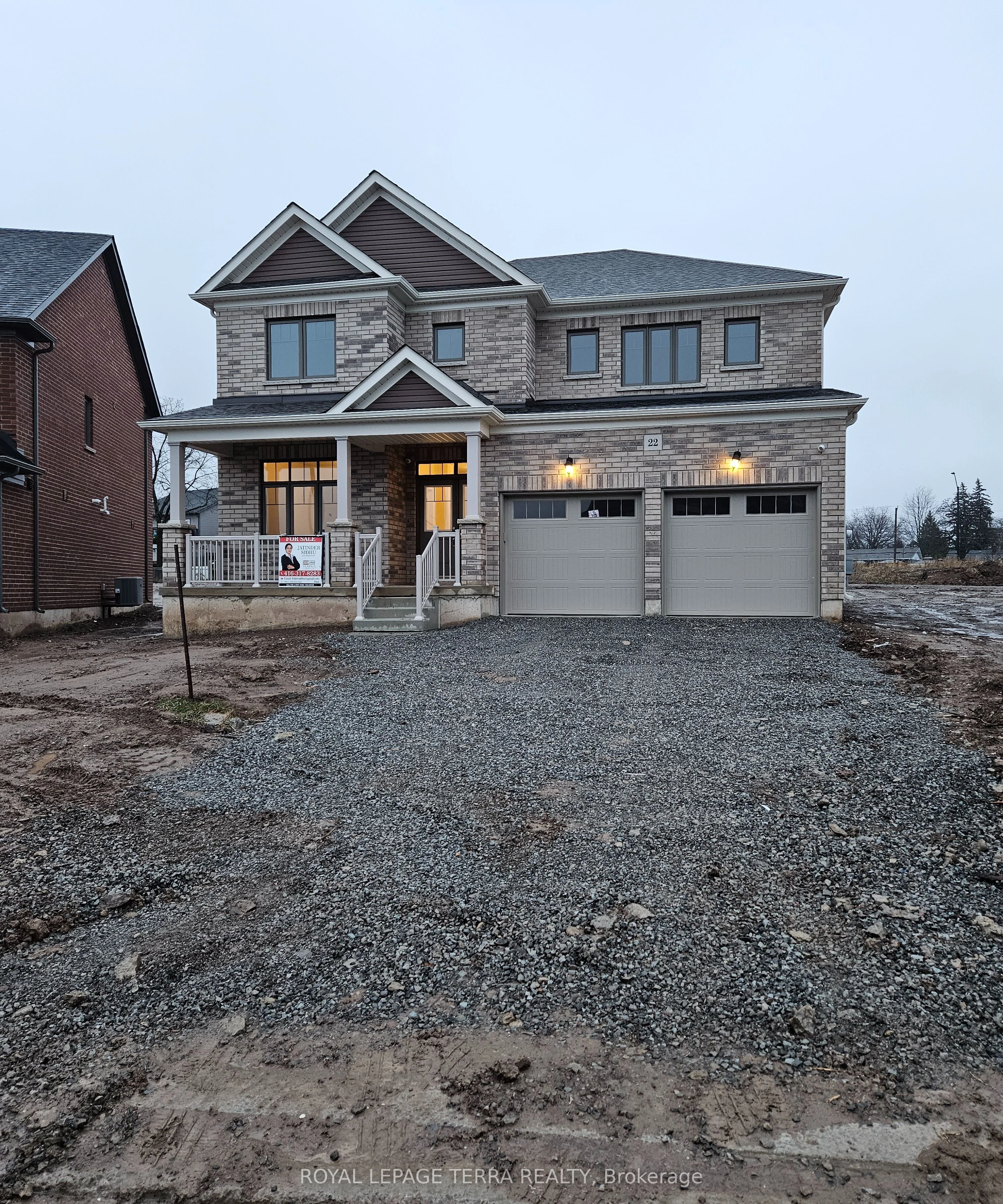 22 Oriole Crescent, Port Colborne, On L3k 6e2