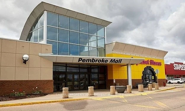 1100 Pembroke Street E 601, Pembroke, ON K8A 6Y7