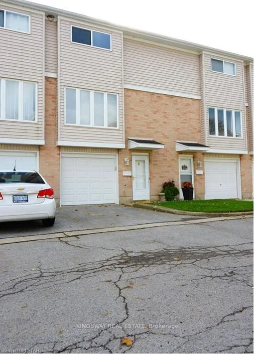 320 WESTMINSTER Avenue 69, London South, ON N6C 5H5