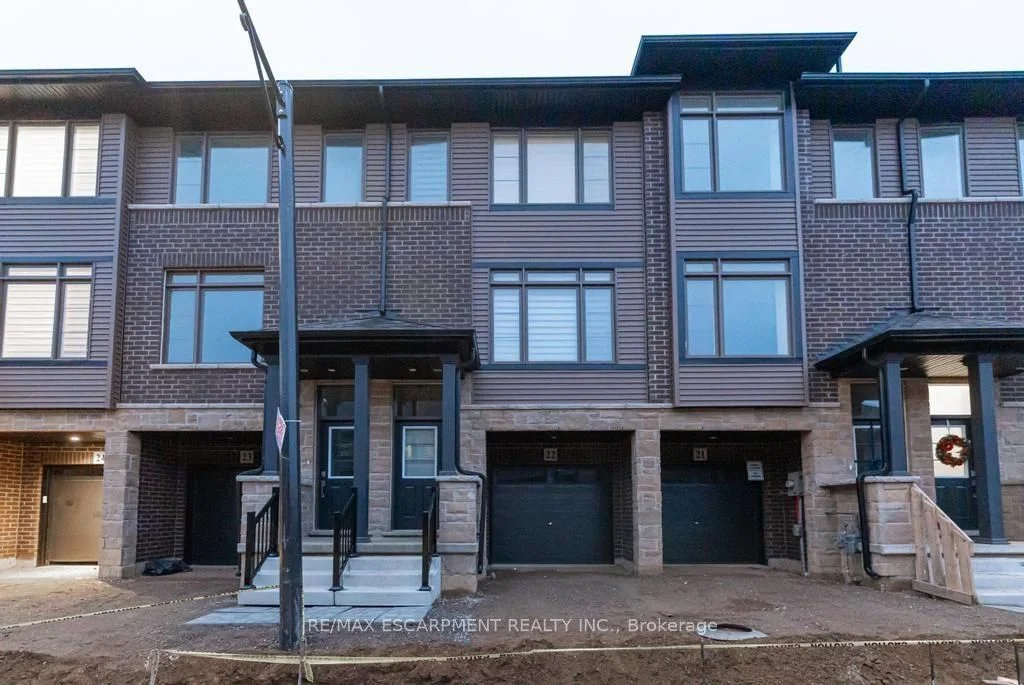 120 Court Drive 22, Brant, On N3l 0n2