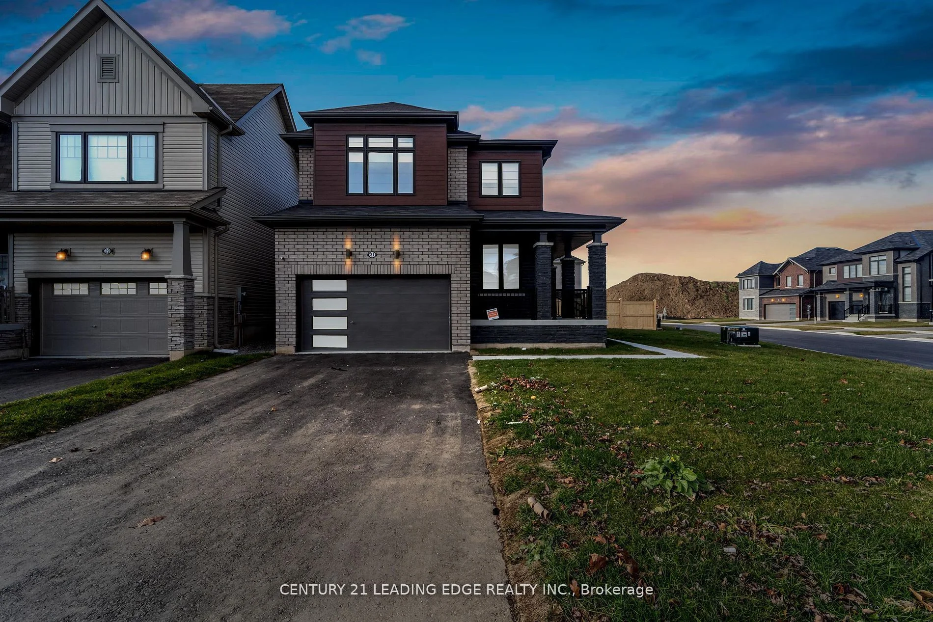 31 Carrie Crescent, Haldimand, ON N3W 0C9