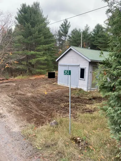 353 Lasswade Road, North Kawartha, On K0l 1a0