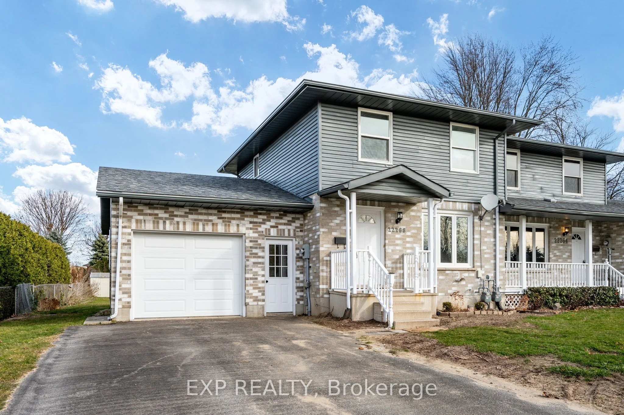 22268 ADELAIDE Street S, Strathroy-Caradoc, ON N0L 1W0