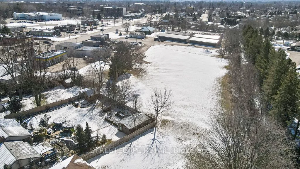 9 North Street W, Tillsonburg, On N4g 1b9