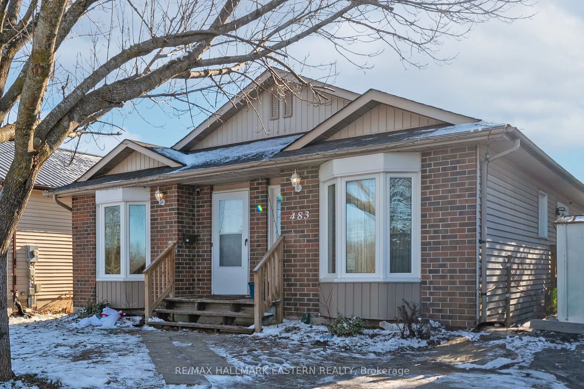 483 Laurie Avenue, Peterborough, On K9l 1x7