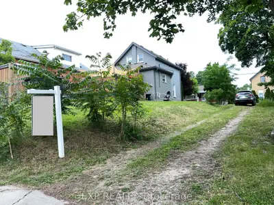 18 Grandview Street, Brantford, On N3r 1y4