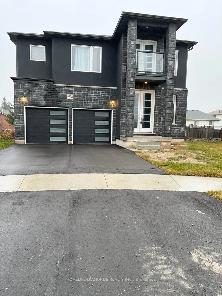 7891 SEABISCUIT Drive, Niagara Falls, ON L2H 3T9