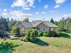 84 Bay Breeze Street, Prince Edward County, ON K8N 0L4