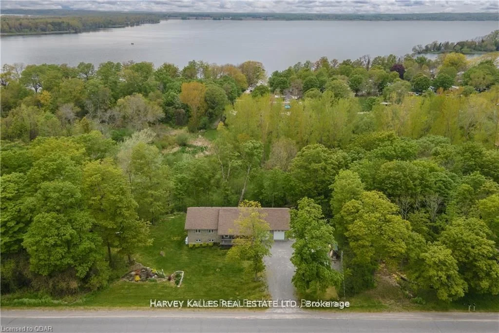 1212 County Road 18, Prince Edward County, On K0k 1p0