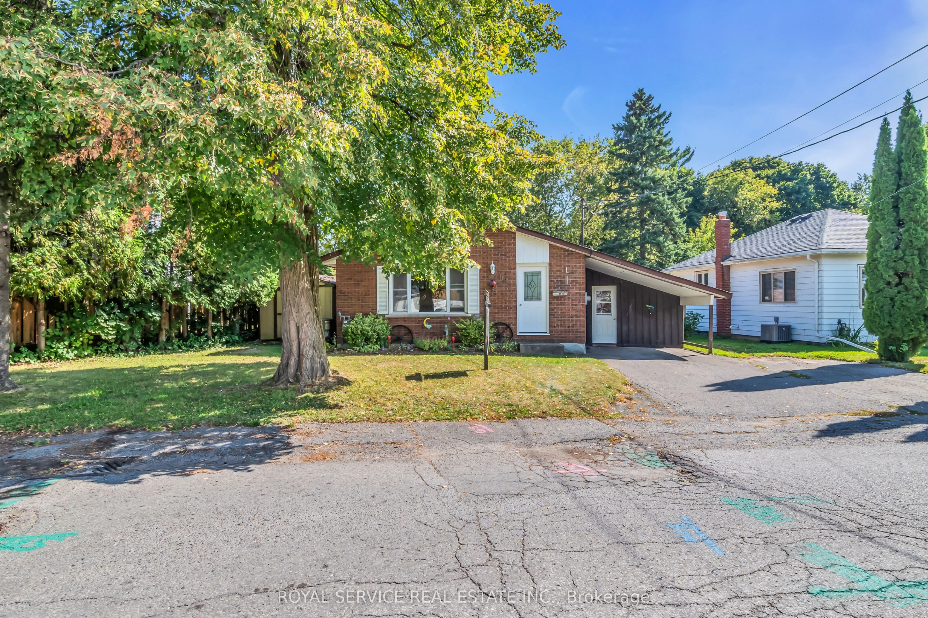 69 Harcourt Street, Port Hope, On L1a 1m3