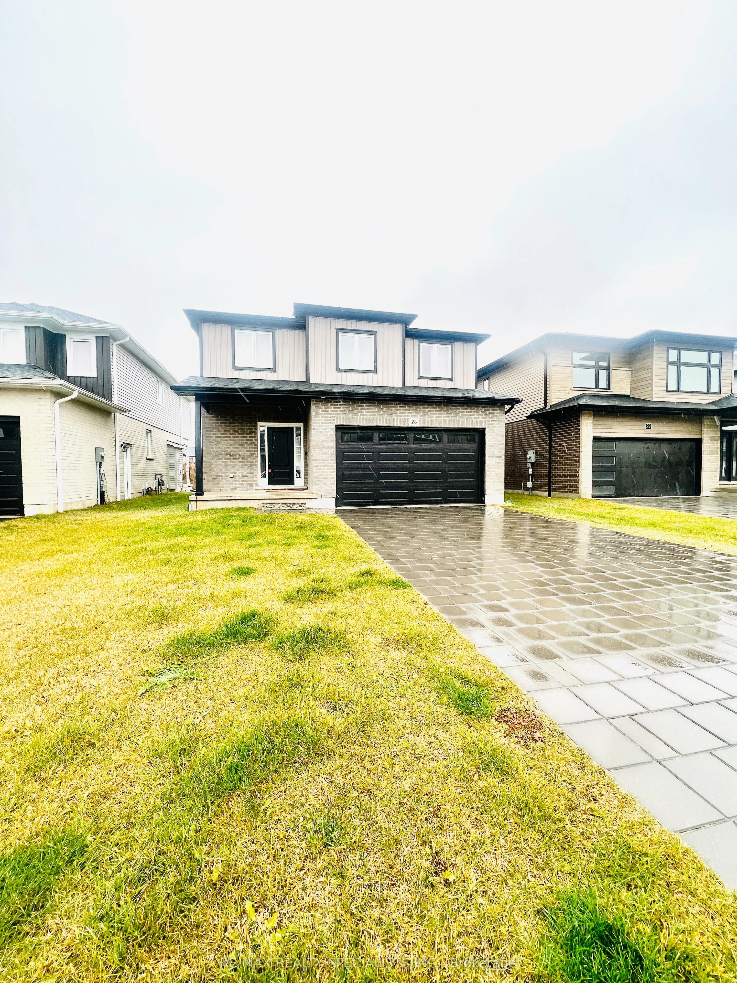 28 Rosina Lane E, Zorra, On N0m 2m0