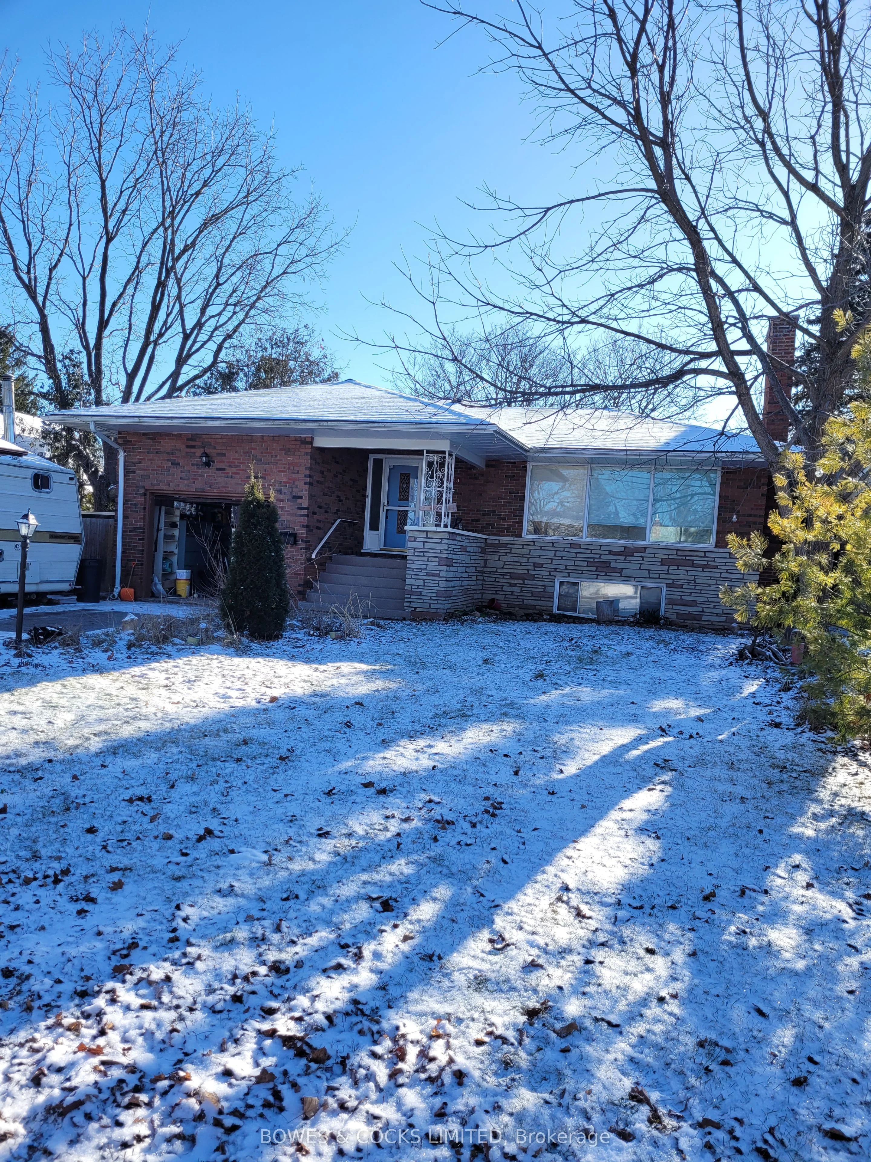 83 Pottinger Street, Kawartha Lakes, On K9v 3y4