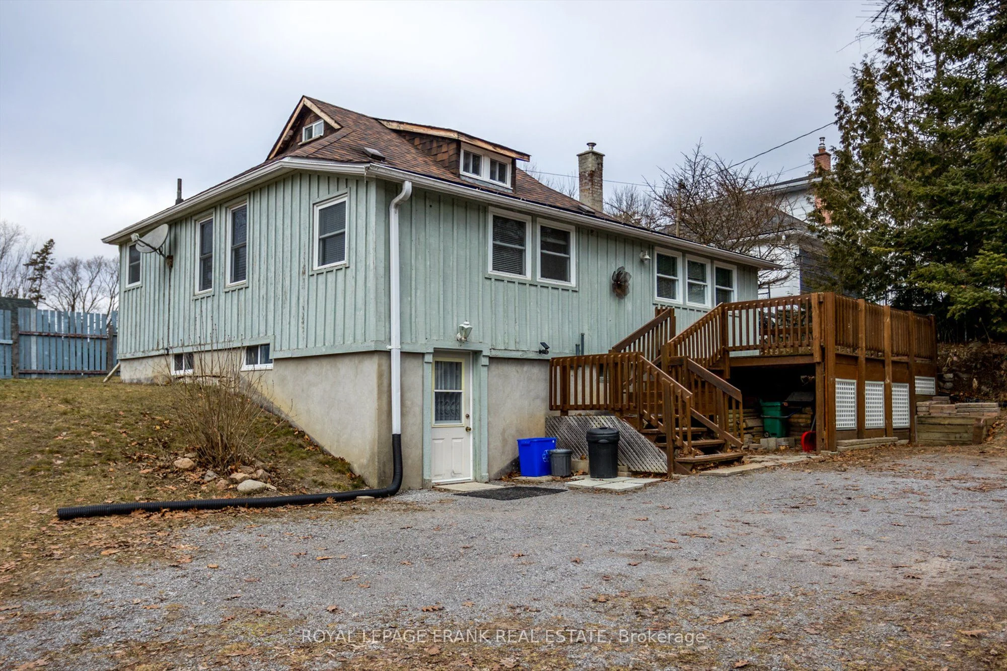 698 Chemong Avenue, Selwyn, ON K0L 1H0
