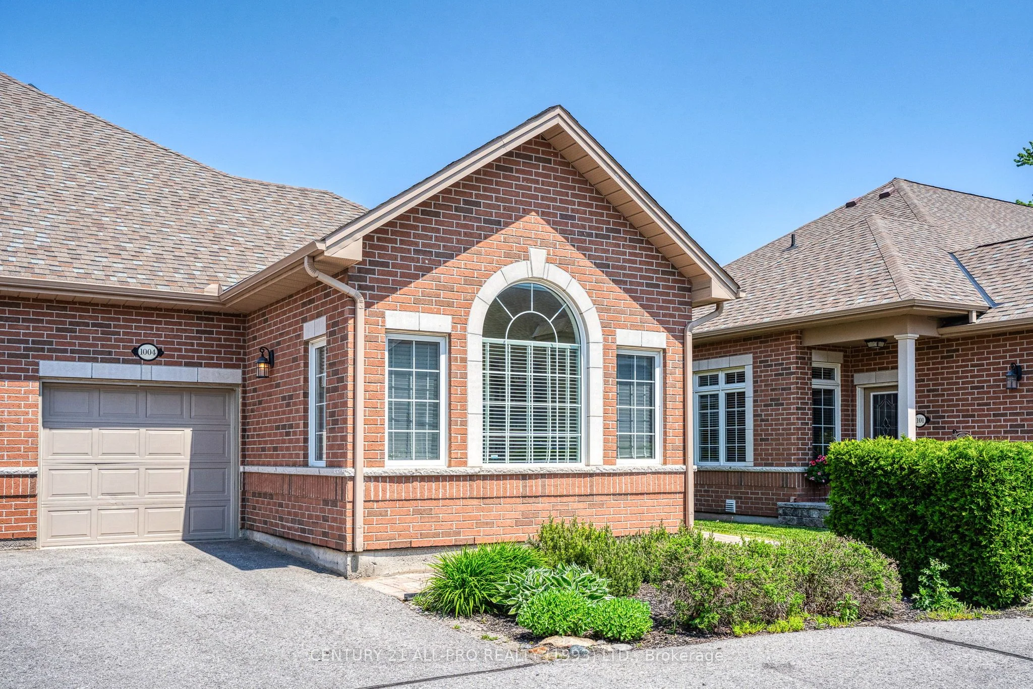 120 University Avenue 1004, Cobourg, On K9a 0a9