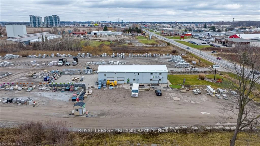 1683* Fanshawe Park Road W, London East, On N6h 5l3