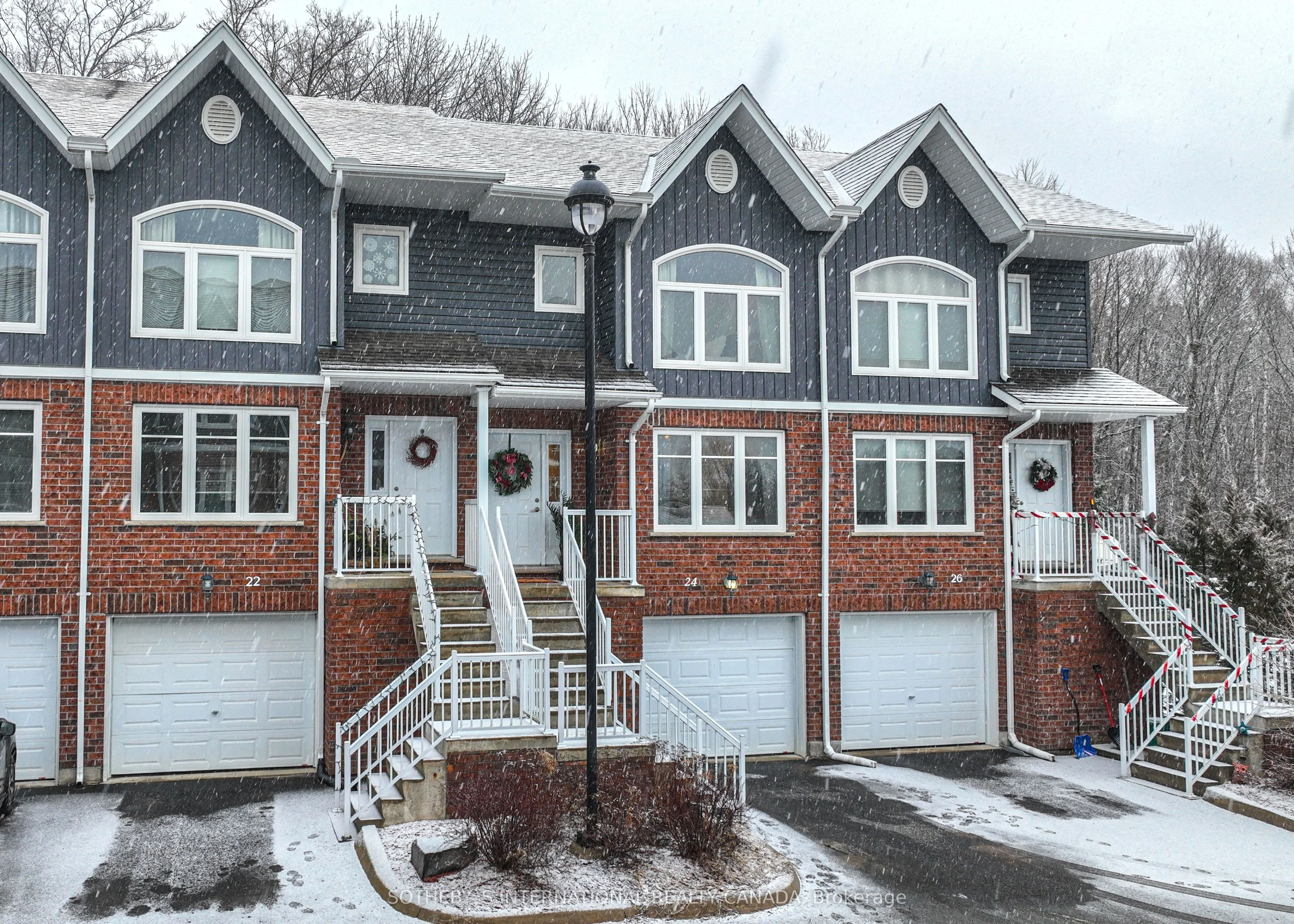 37 Silver Street 24, Huntsville, On P1h 1m2