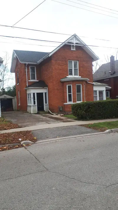 37 Bloomsgrove Avenue, Port Hope, On L1a 1x3