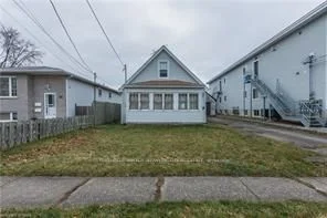 27 Afton Avenue S, Welland, On L3b 1v6
