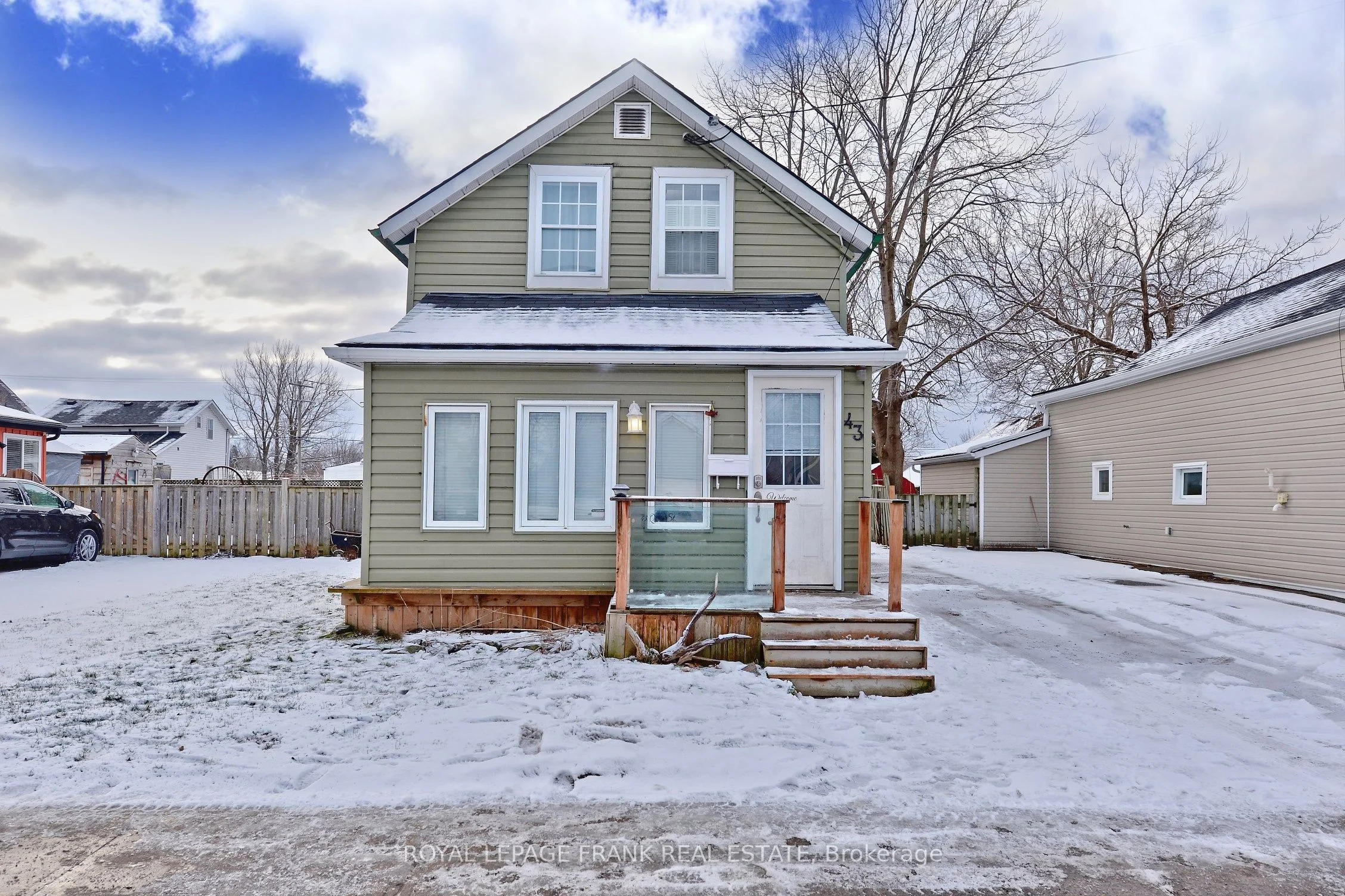 43 Queen Street, Kawartha Lakes, On K9v 1g3