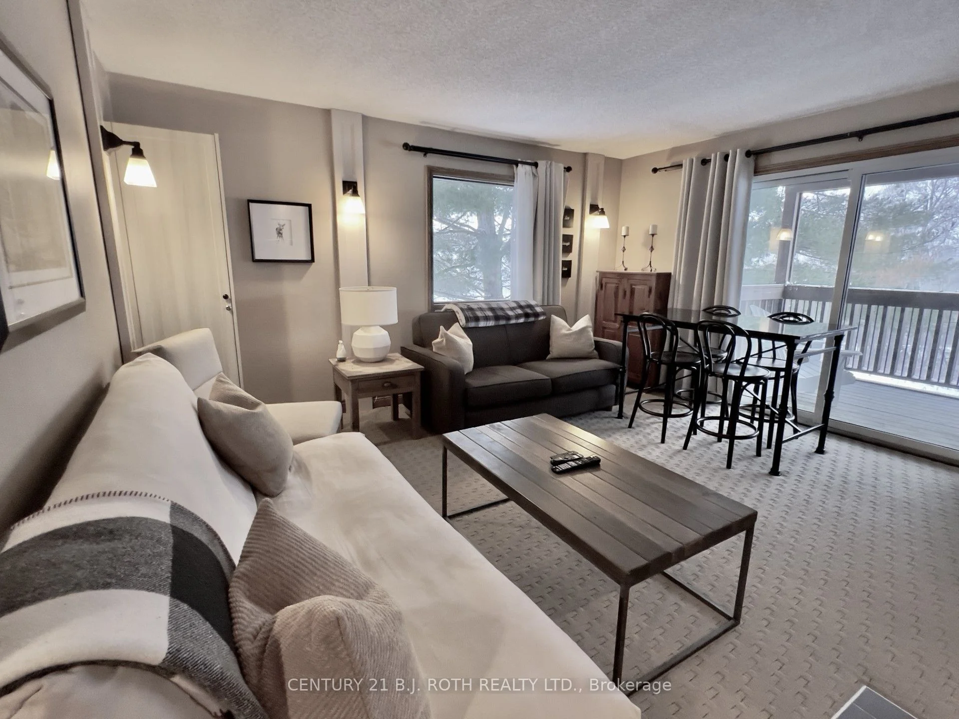 54 Deerhurst Drive 103, Huntsville, On P1h 2e8